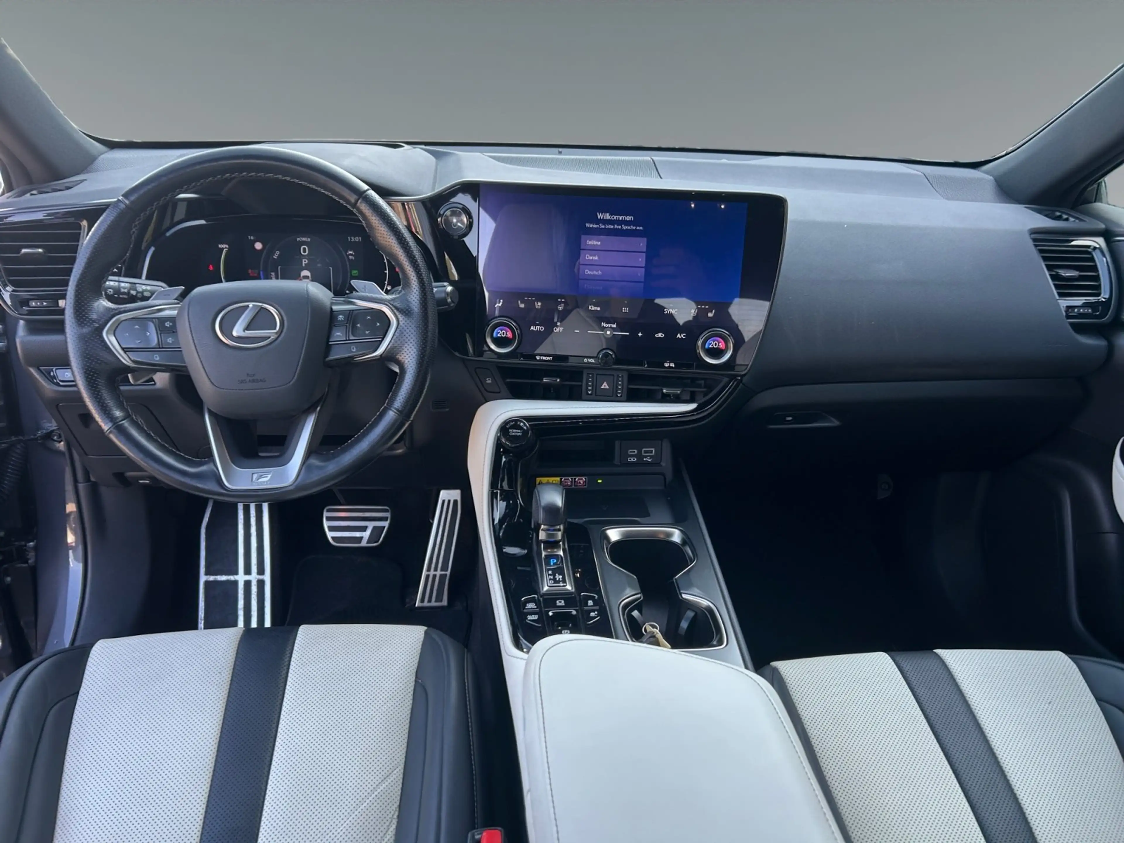 Lexus NX 450h+ Lexus NX 450h AWD *CARPLAY&AA*360*HUD* — photo 11