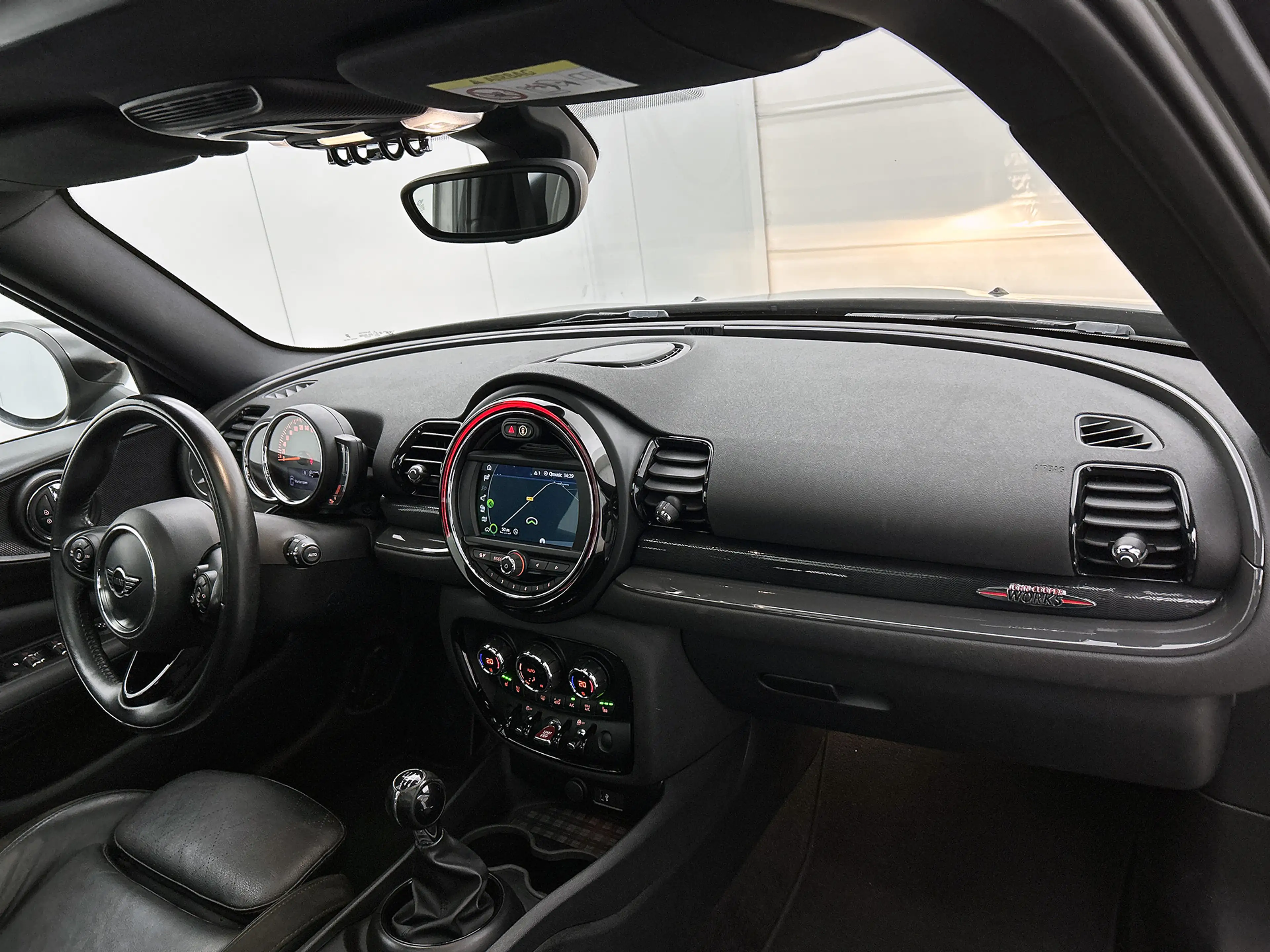 MINI One Clubman Mini 1.5 Business Edition / Airco-ecc / Navigatie — photo 2