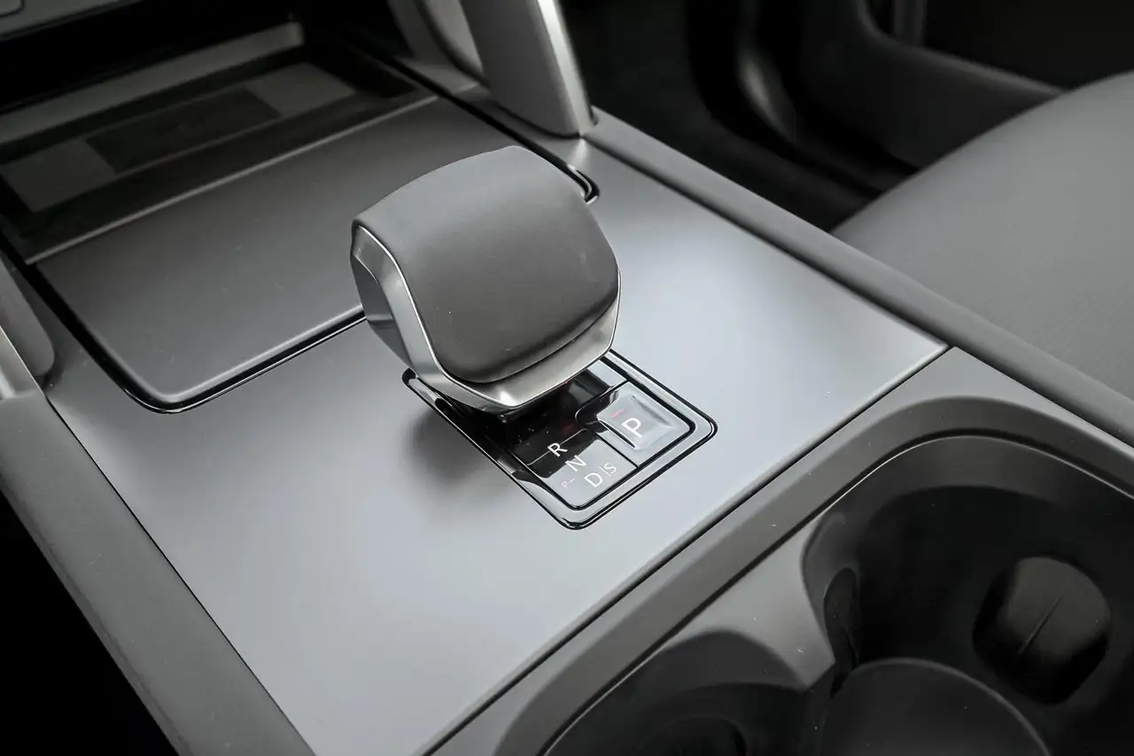 Land Rover Discovery Sport 2026 — фото 11