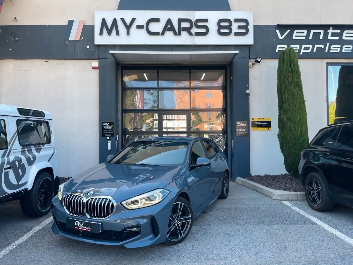 BMW 120 BMW 120d xDrive 2.0L 190 ch BVA M Sport Gris - 1