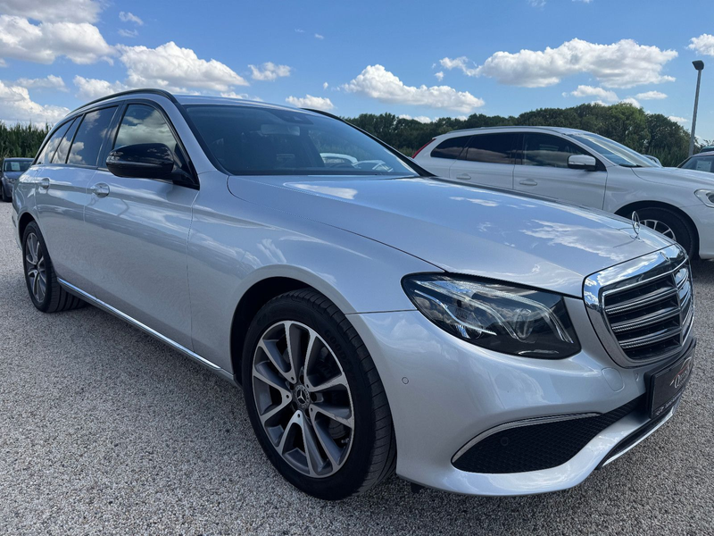 Mercedes-Benz E 300 E T-Modell E 300 d 245PS KAMARA