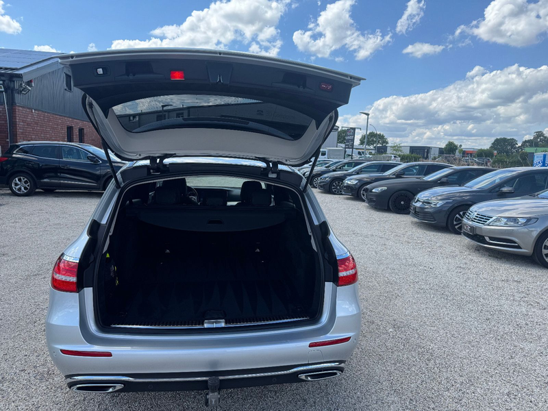 Mercedes-Benz E 300 E T-Modell E 300 d 245PS KAMARA — photo 10