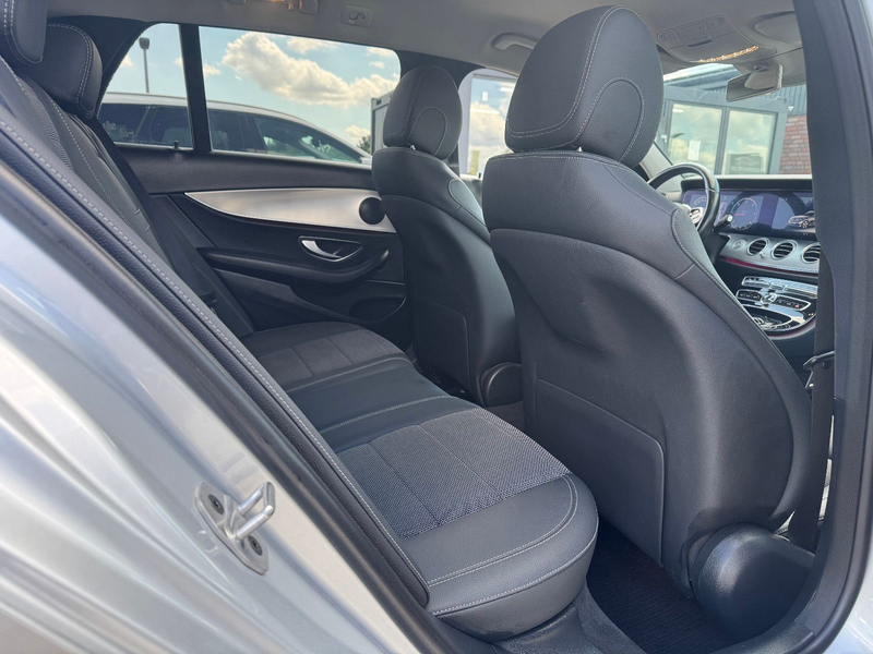 Mercedes-Benz E 300 E T-Modell E 300 d 245PS KAMARA — photo 5