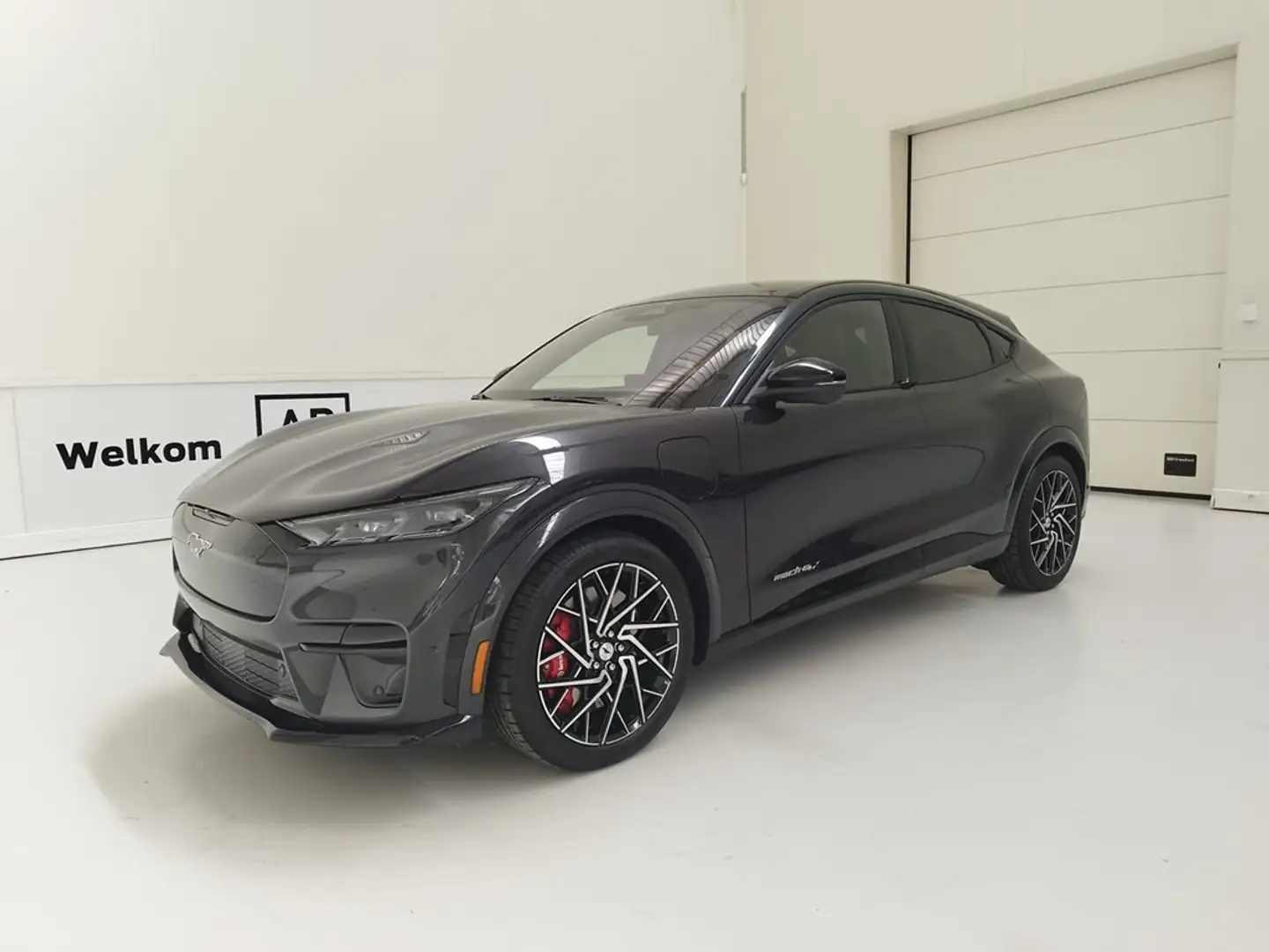 Ford Mustang Mach-E * New MACH E GT - 487PK * Gris - 1