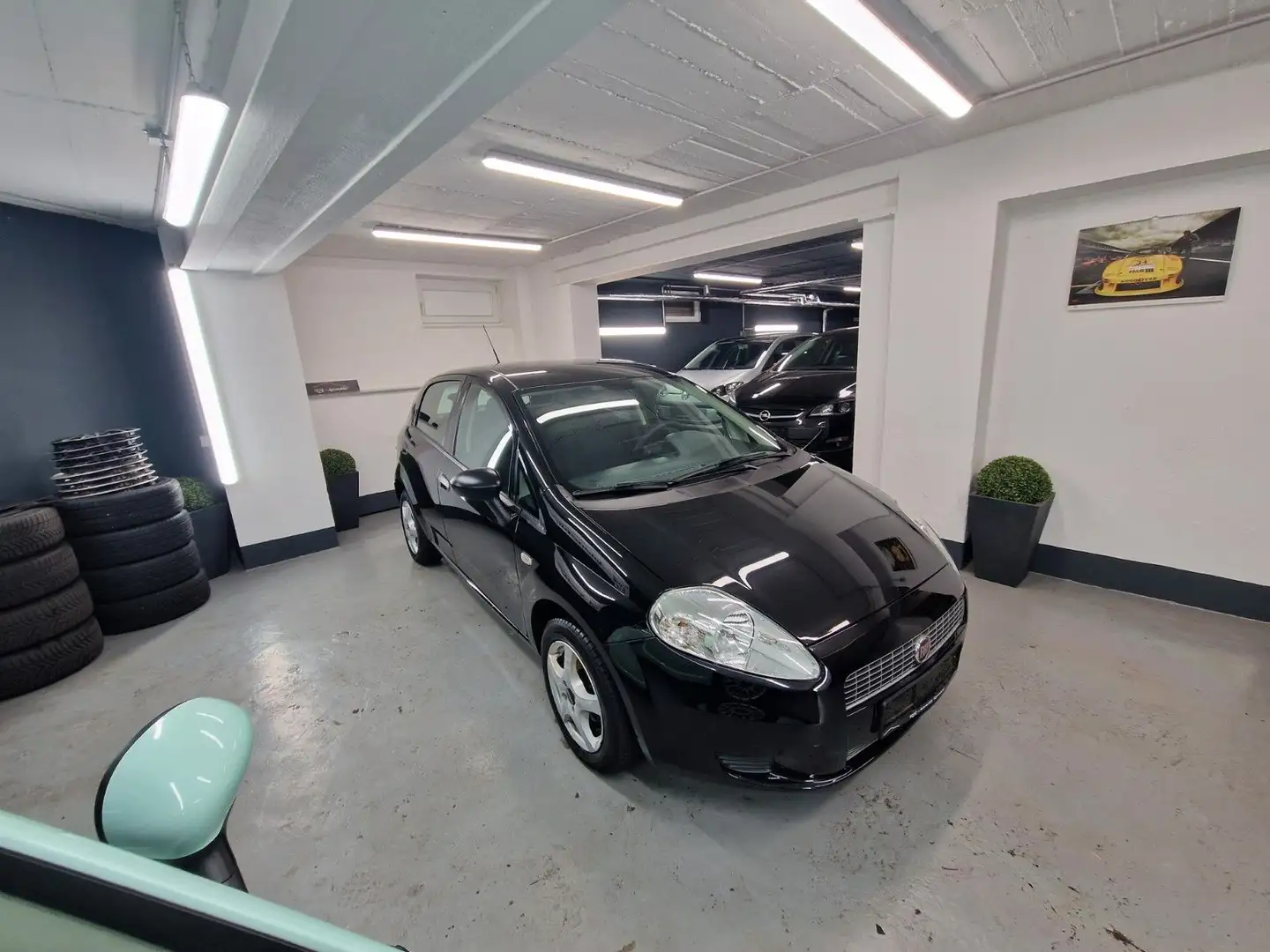 Fiat Grande Punto 1.4 8V Active Noir - 2