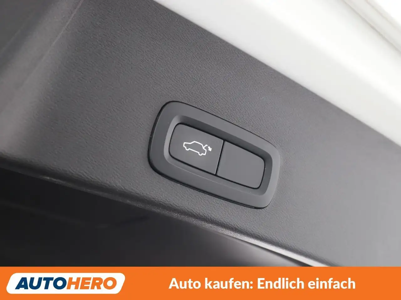 Volvo XC40 2.0 D3 R-Design 2WD, миниатюра 30