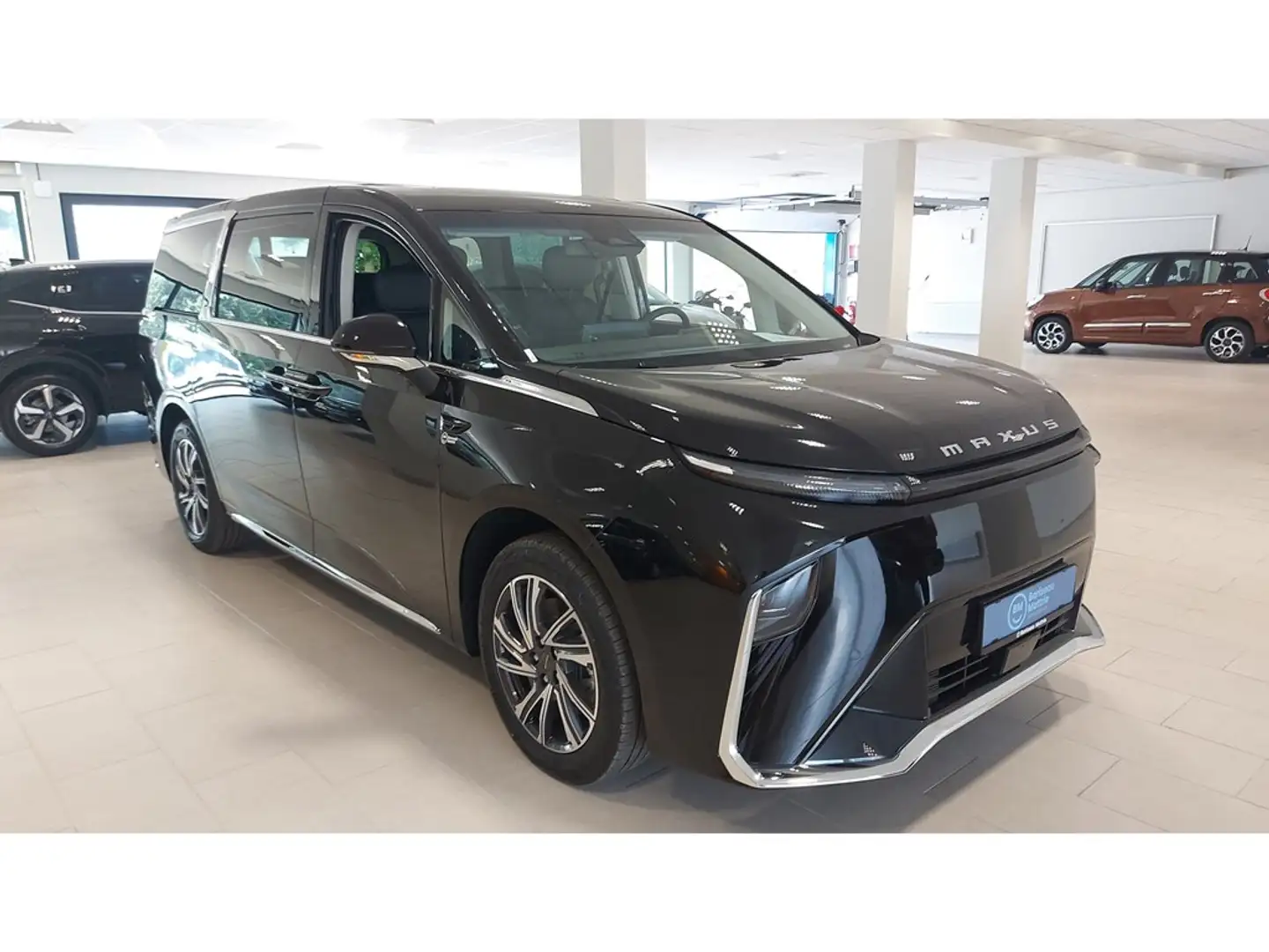 Maxus Mifa 9 Elektrische luxe MPV - 90 Kwh - WLTP 440km Negru - 1