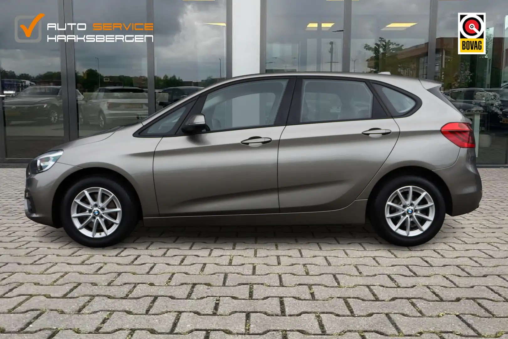 BMW 218 2-serie Active Tourer 218i | Leder | Camera | Trek Grijs - 2