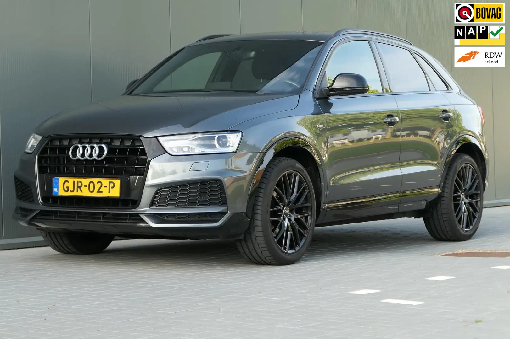 Audi Q3 1.4 TFSI 150pk S-tronic Design Pro Line Plus S-lin Gris - 1