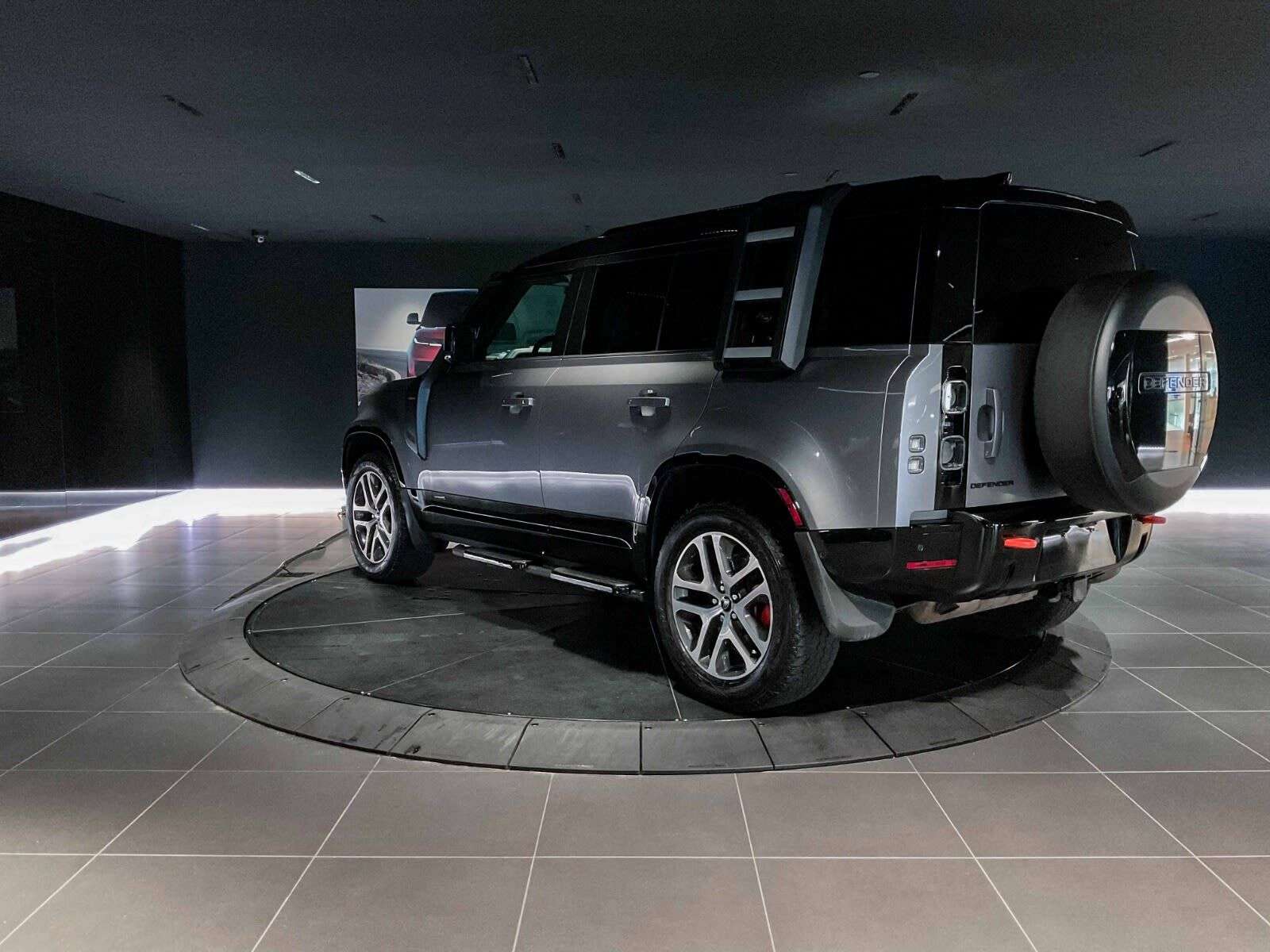 2022 Land Rover Defender X | BC Vehicle | Sunroof | Navigation | Head Up Di thumb 6