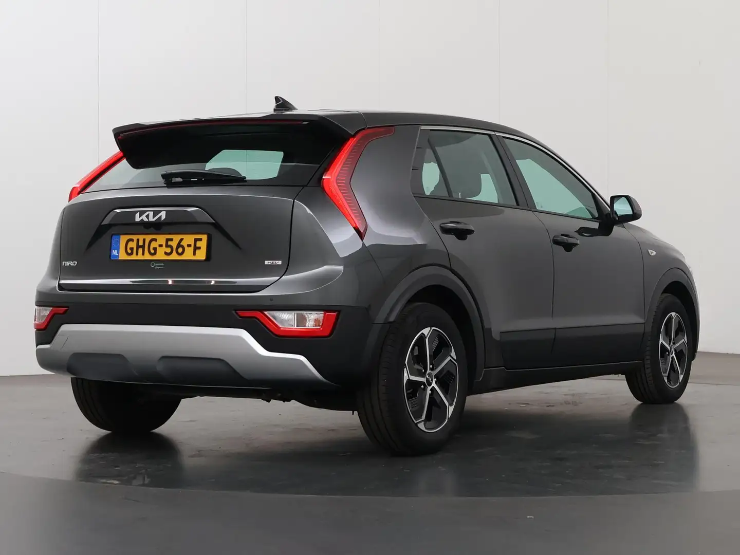 Kia Niro 1.6 GDi Hybrid ComfortLine | Navigatiesysteem | | Grijs - 2