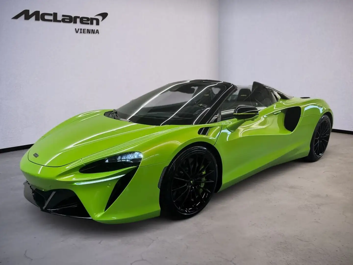 McLaren Artura Artura Spider - MSO Pack - Napier Green Vert - 1
