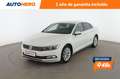 Volkswagen Passat 2.0 TDI Advance BlueMotion Weiß - thumbnail 1