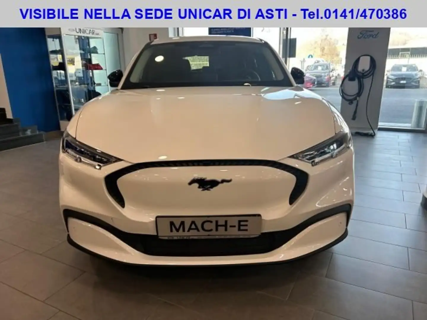 Ford Mustang Mach-E 269cv 100% Elettrica STANDARD RANGE Bianco - 2