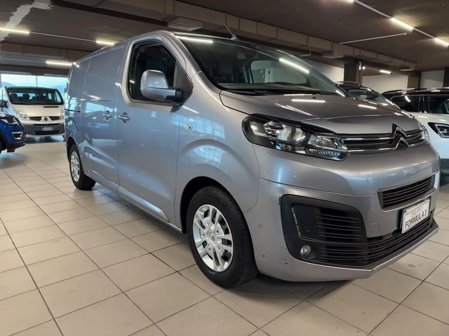 Citroen Jumpy BlueHDi 180 S&S EAT8 Furgone M Club Grigio - 2