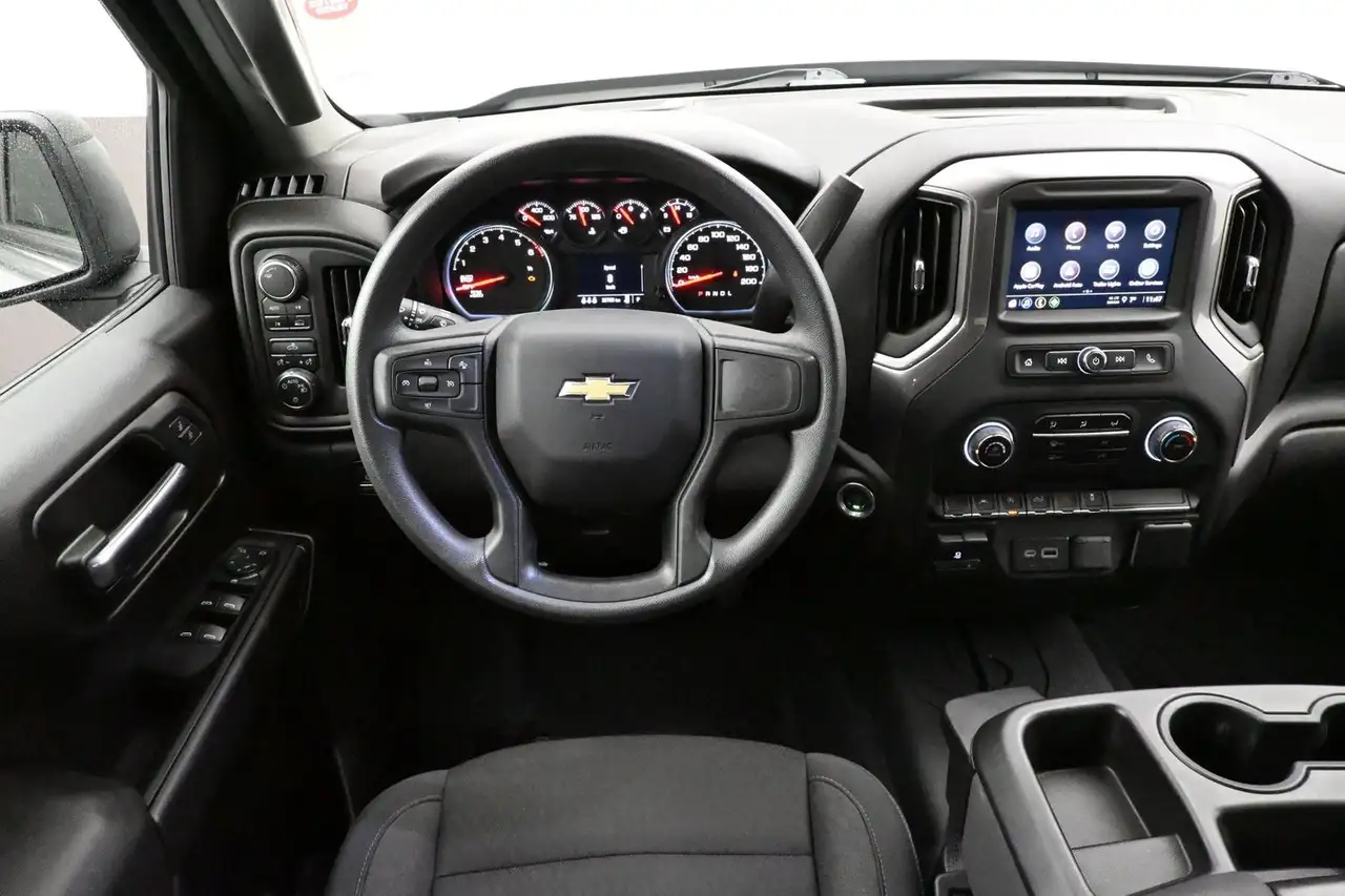 Chevrolet Silverado 1500 снимка Chevrolet Silverado 1500