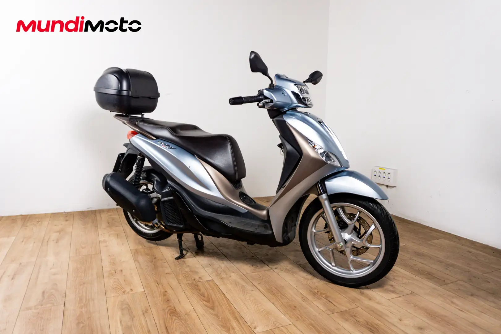 Piaggio Medley 125 - 2