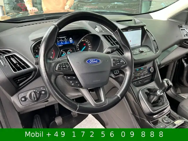Ford Kuga view 4