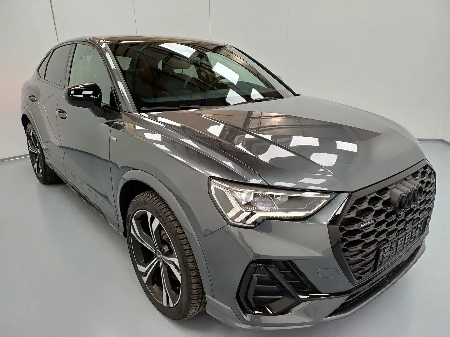 Audi Q3 SPORTBACK S-LINE 40 TFSI QUATTRO S-TRONIC 190 CV Grigio - 1