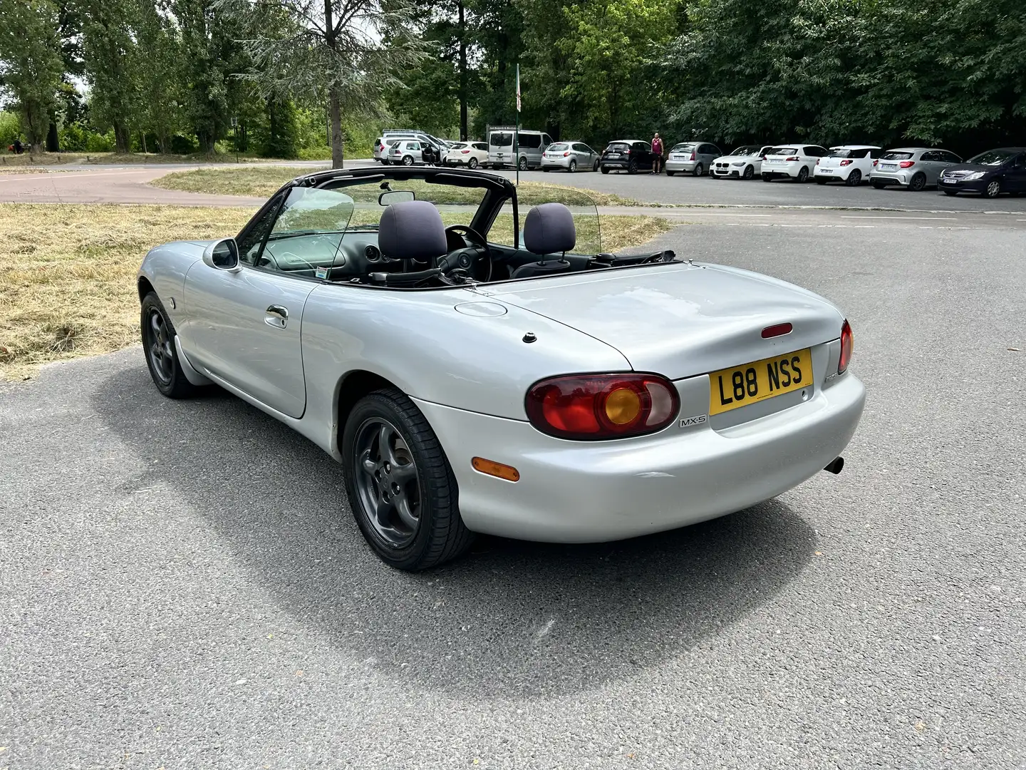 Mazda MX-5 MX5 Cabriolet 1.8i Argent - 1