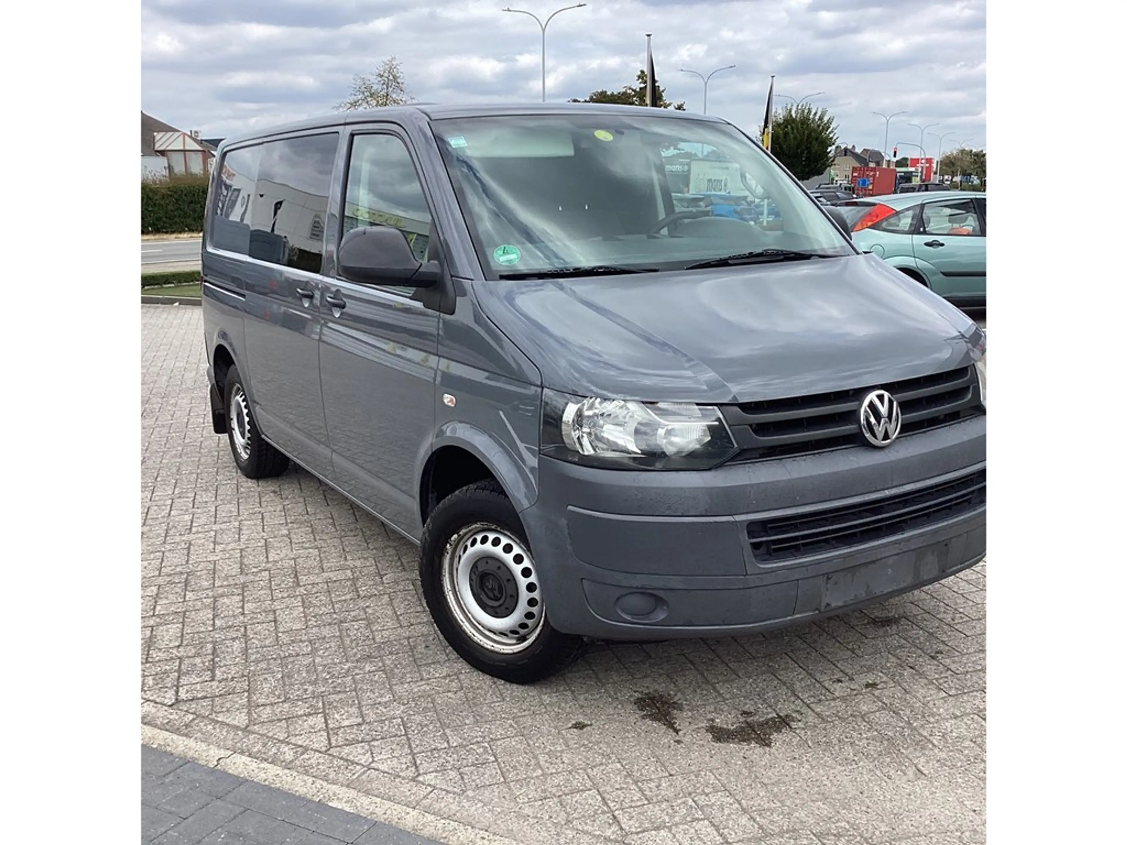 Volkswagen Transporter Enkel voor professionele verkoop. — photo 2
