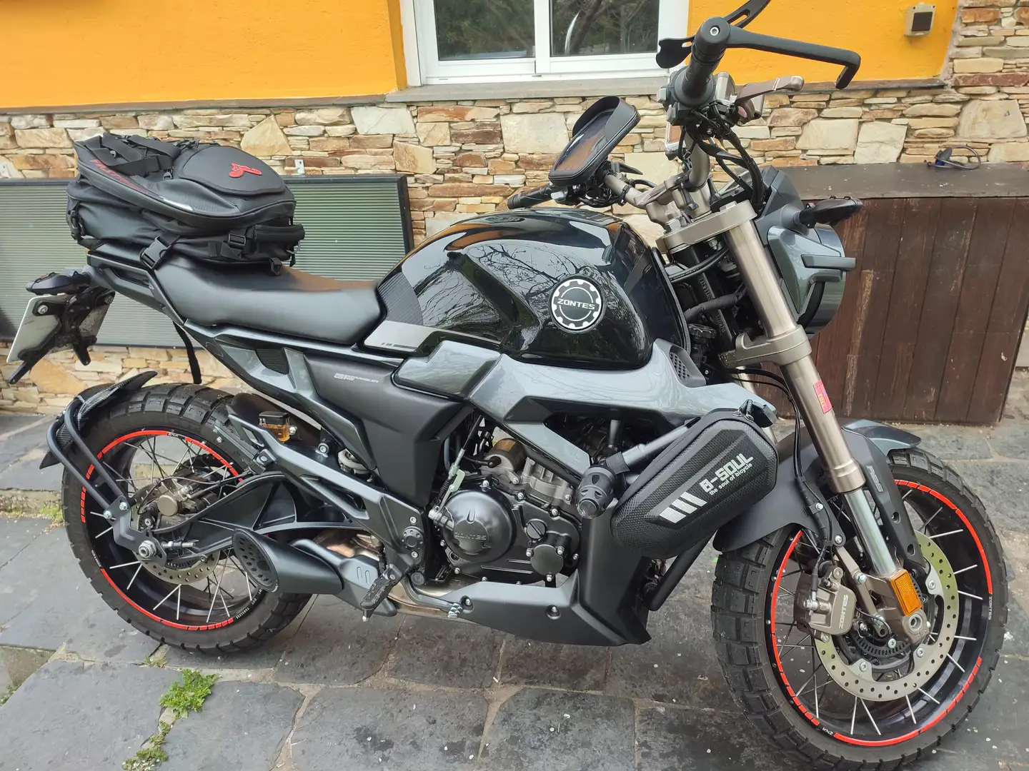 Zontes 125 G1 scrambler X Negro - 1