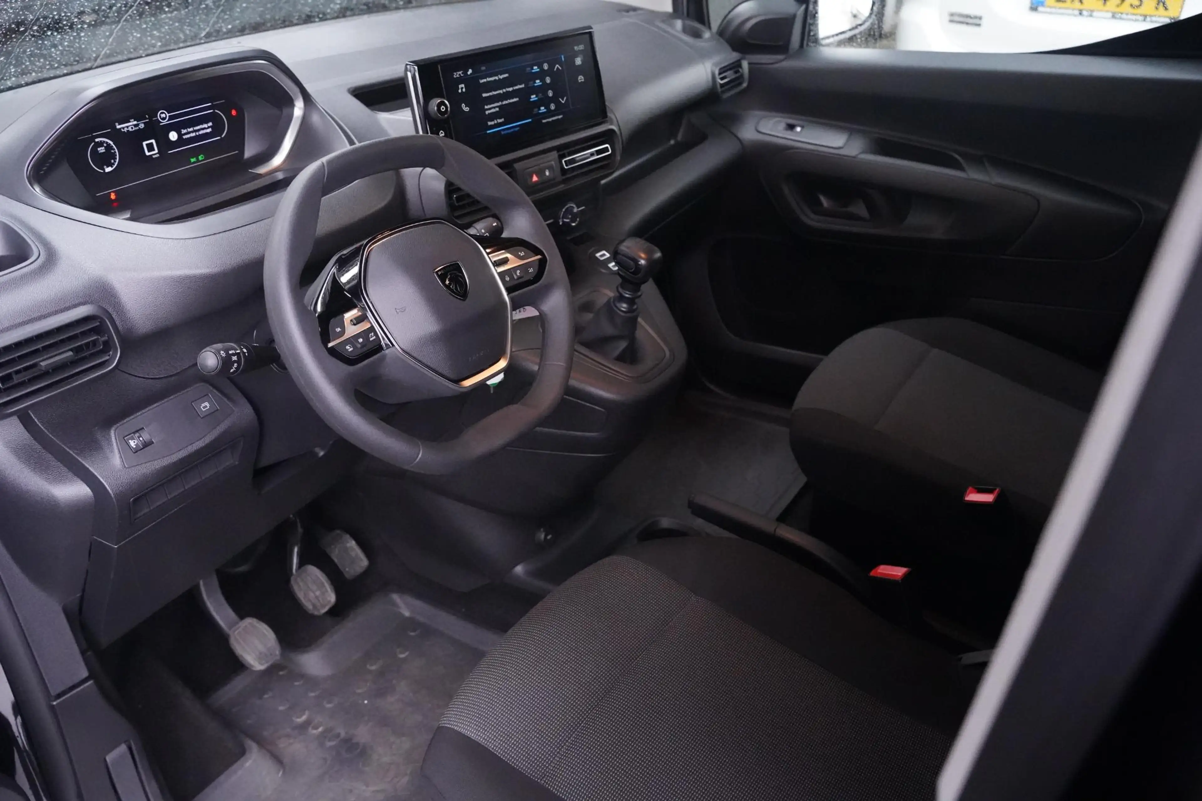 Peugeot Partner 1.5 BlueHDi 102 pk L1 Nwe Model Airco, Apple Carpl — photo 20
