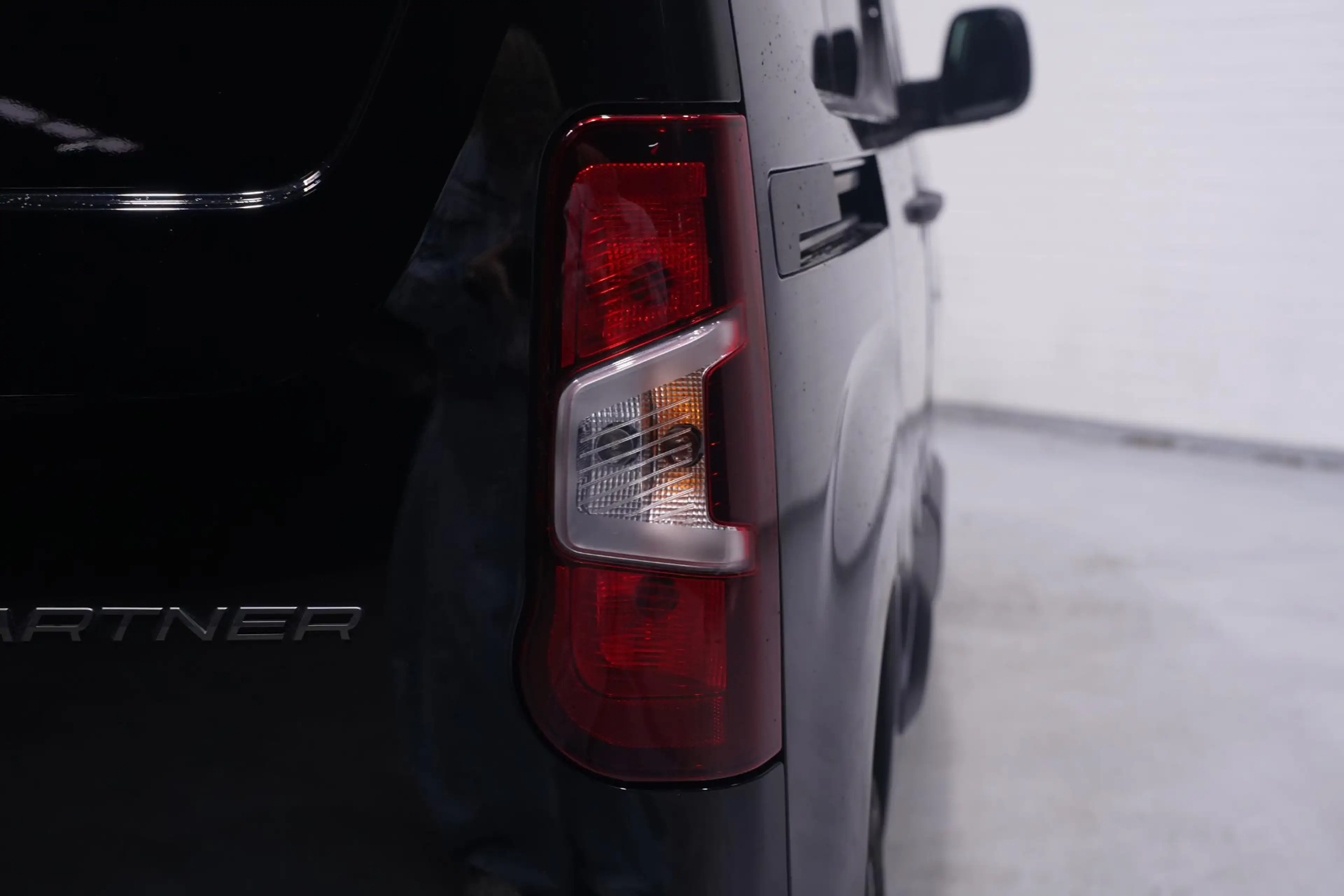 Peugeot Partner 1.5 BlueHDi 102 pk L1 Nwe Model Airco, Apple Carpl — photo 11