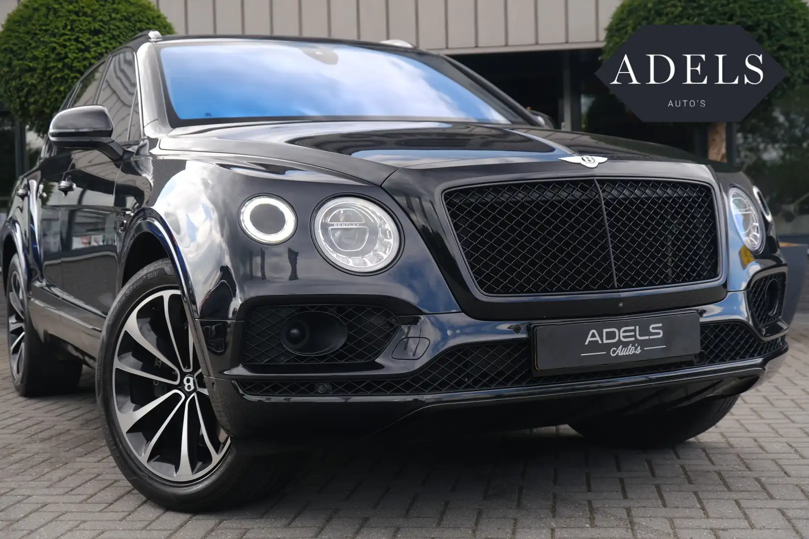 Bentley Bentayga 4.0 V8 Centenary Mulliner Panodak Carbon HUD Softc Negru - 1