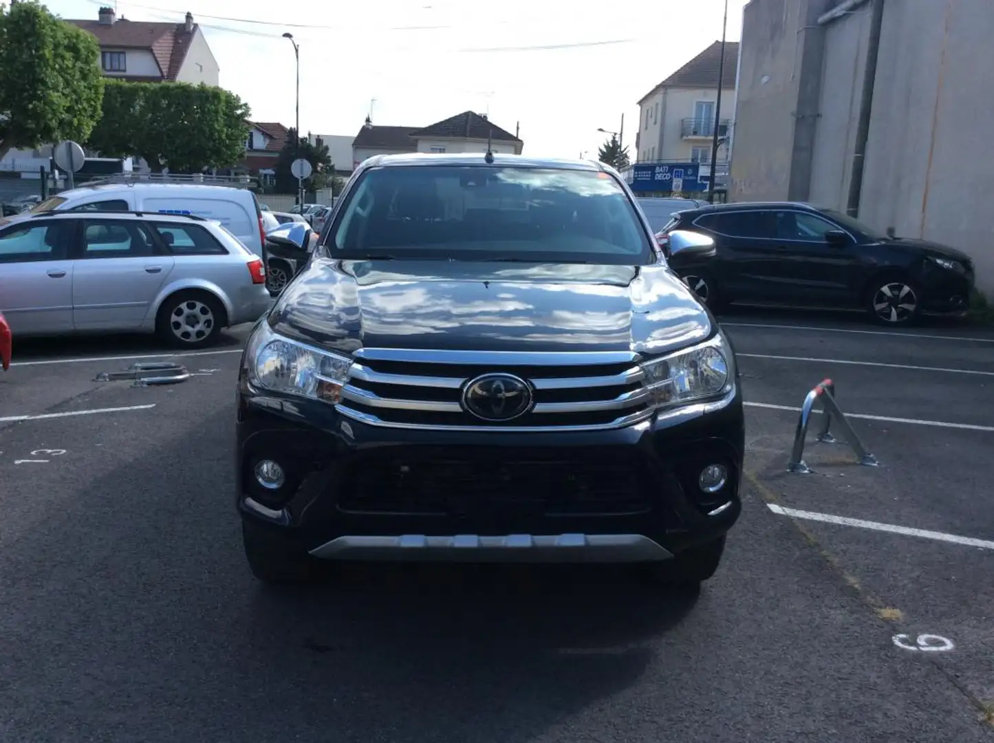 Toyota Hilux IV 4WD 2.4 D-4D 150 DOUBLE CABINE Noir - 2