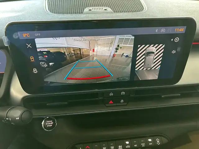 Jeep Avenger view 11