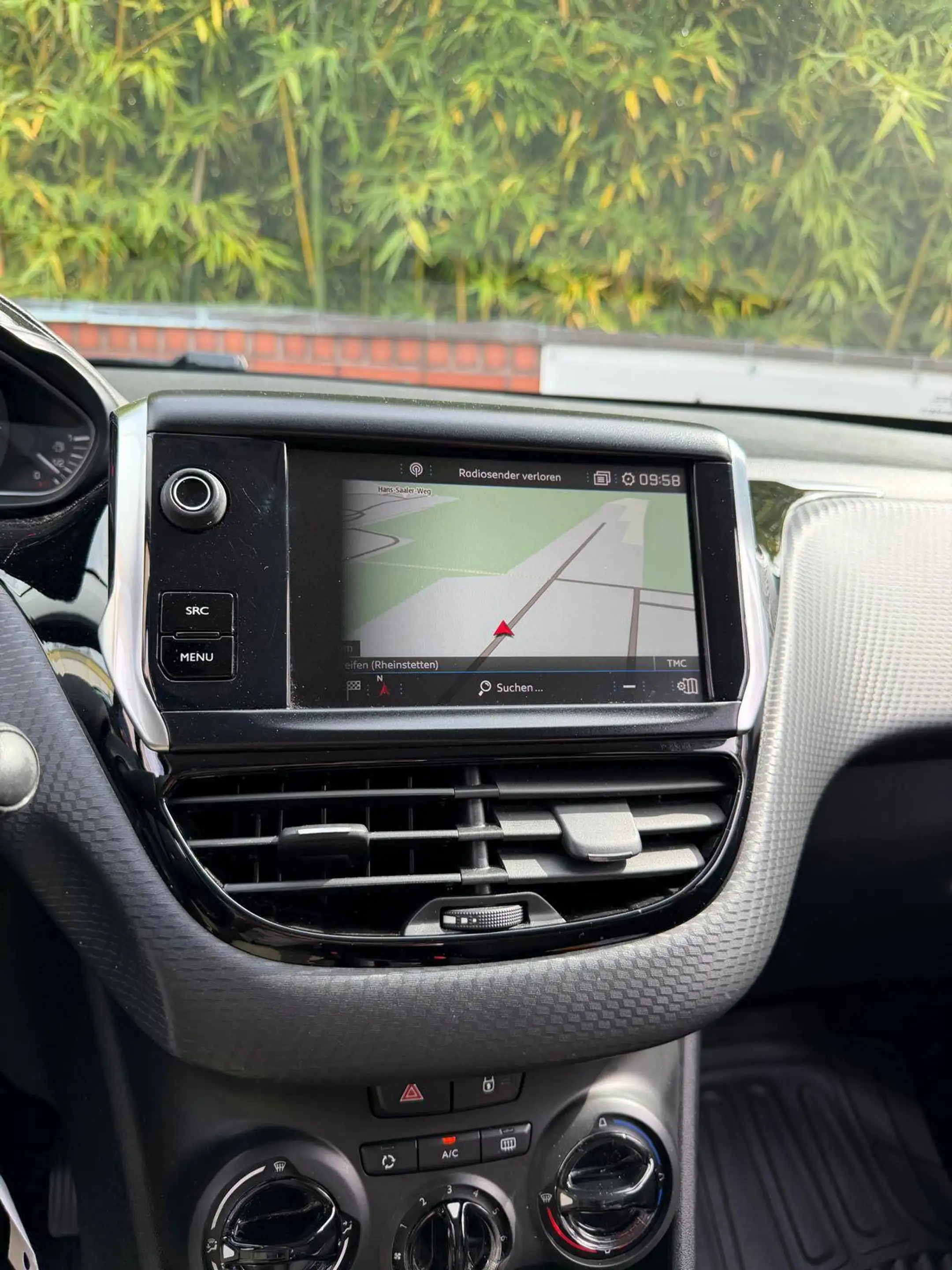 Peugeot 208 Style /1-Hand /TÜV & Inspektion neu /Garantie — photo 14