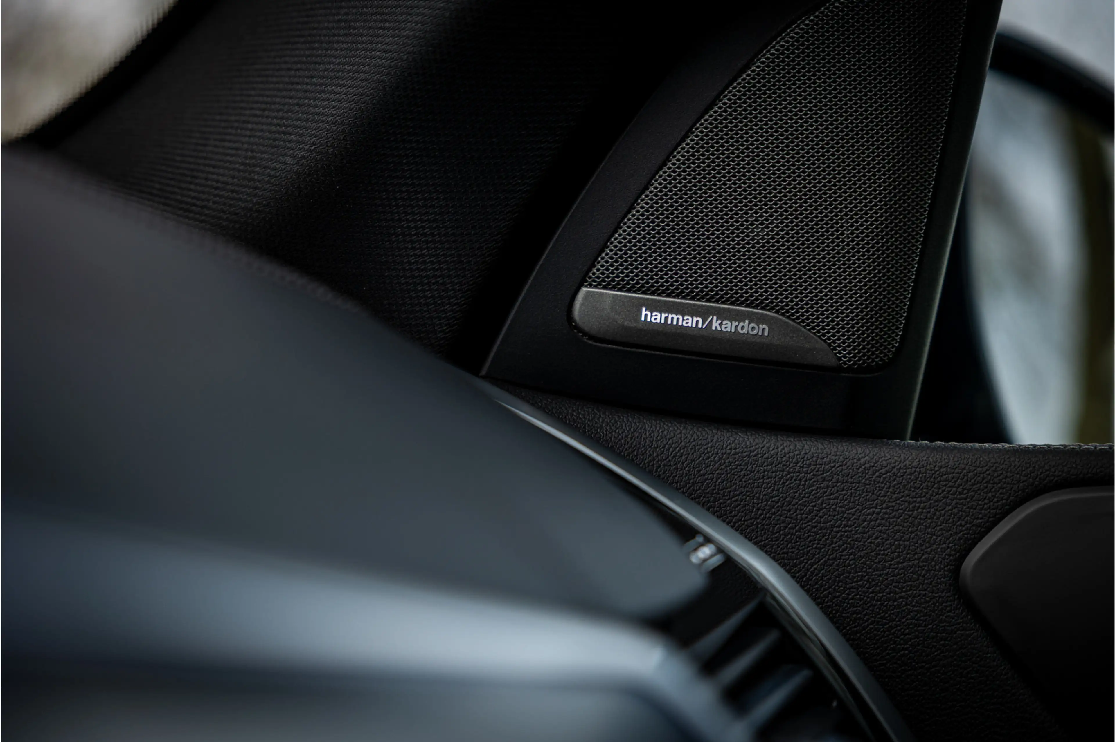 BMW X5 xDrive45e M Sport Sky Lounge Laser Soft Close 22" — photo 11