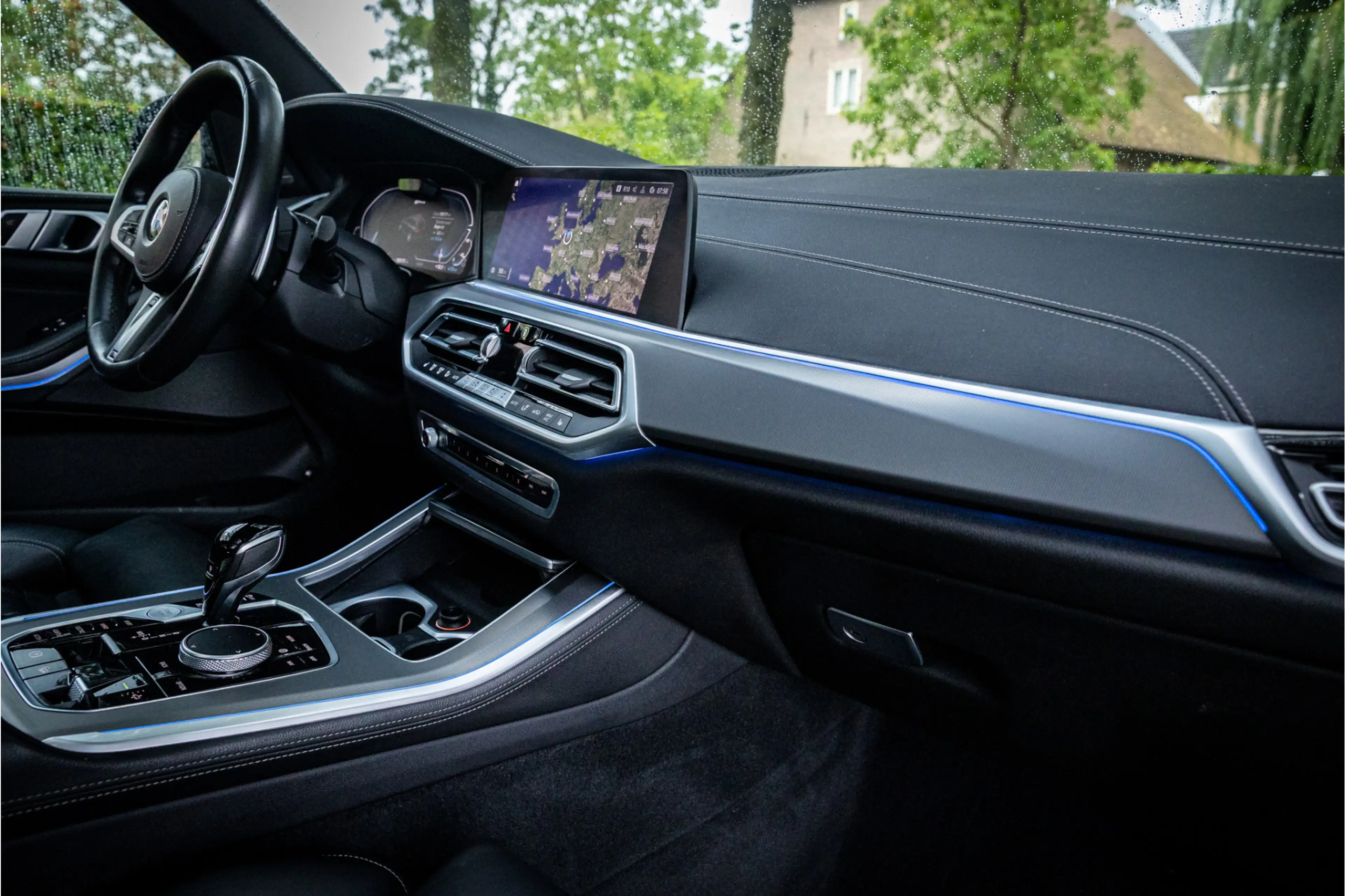 BMW X5 xDrive45e M Sport Sky Lounge Laser Soft Close 22" — photo 14