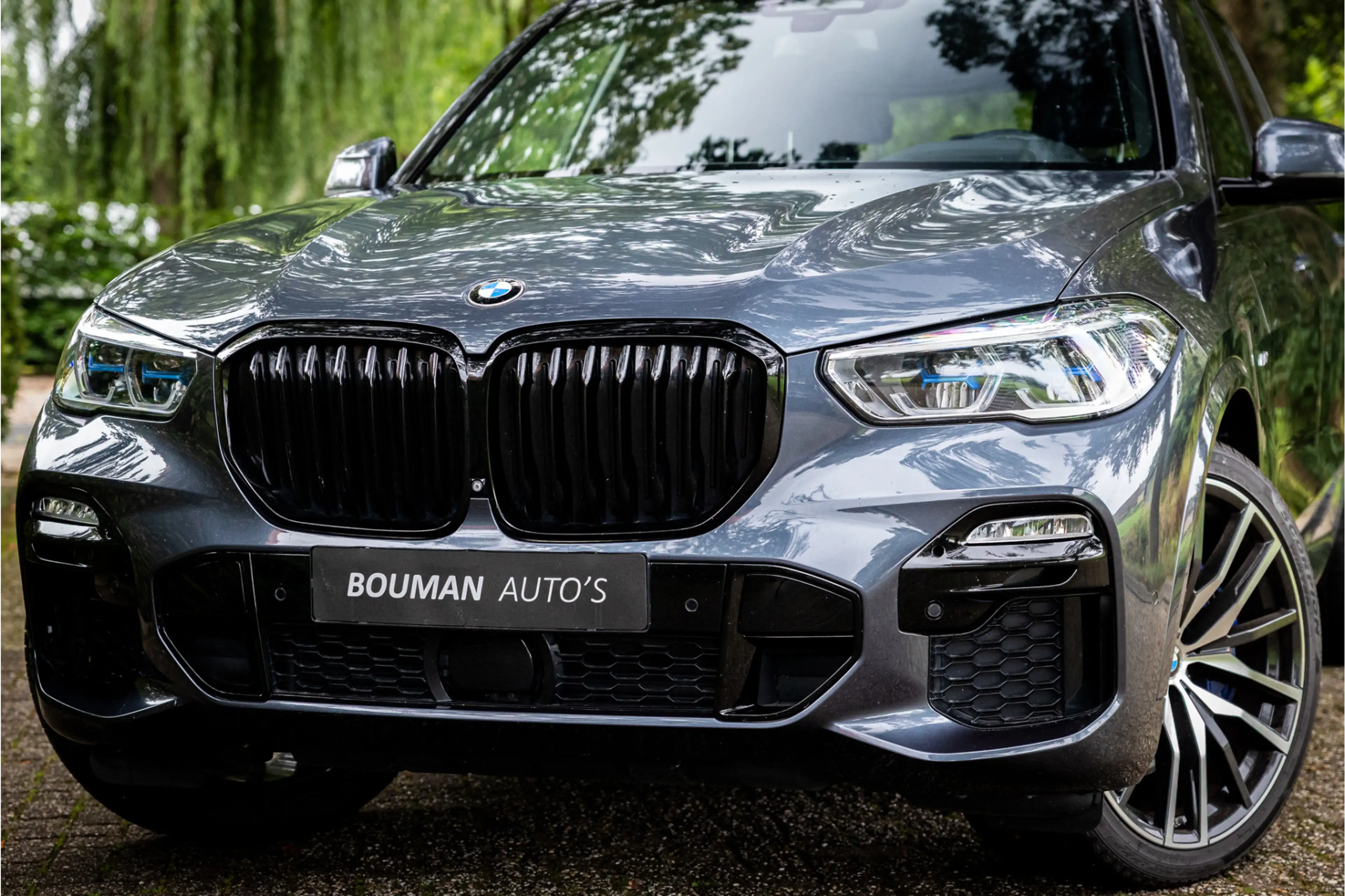 BMW X5 xDrive45e M Sport Sky Lounge Laser Soft Close 22" — photo 2