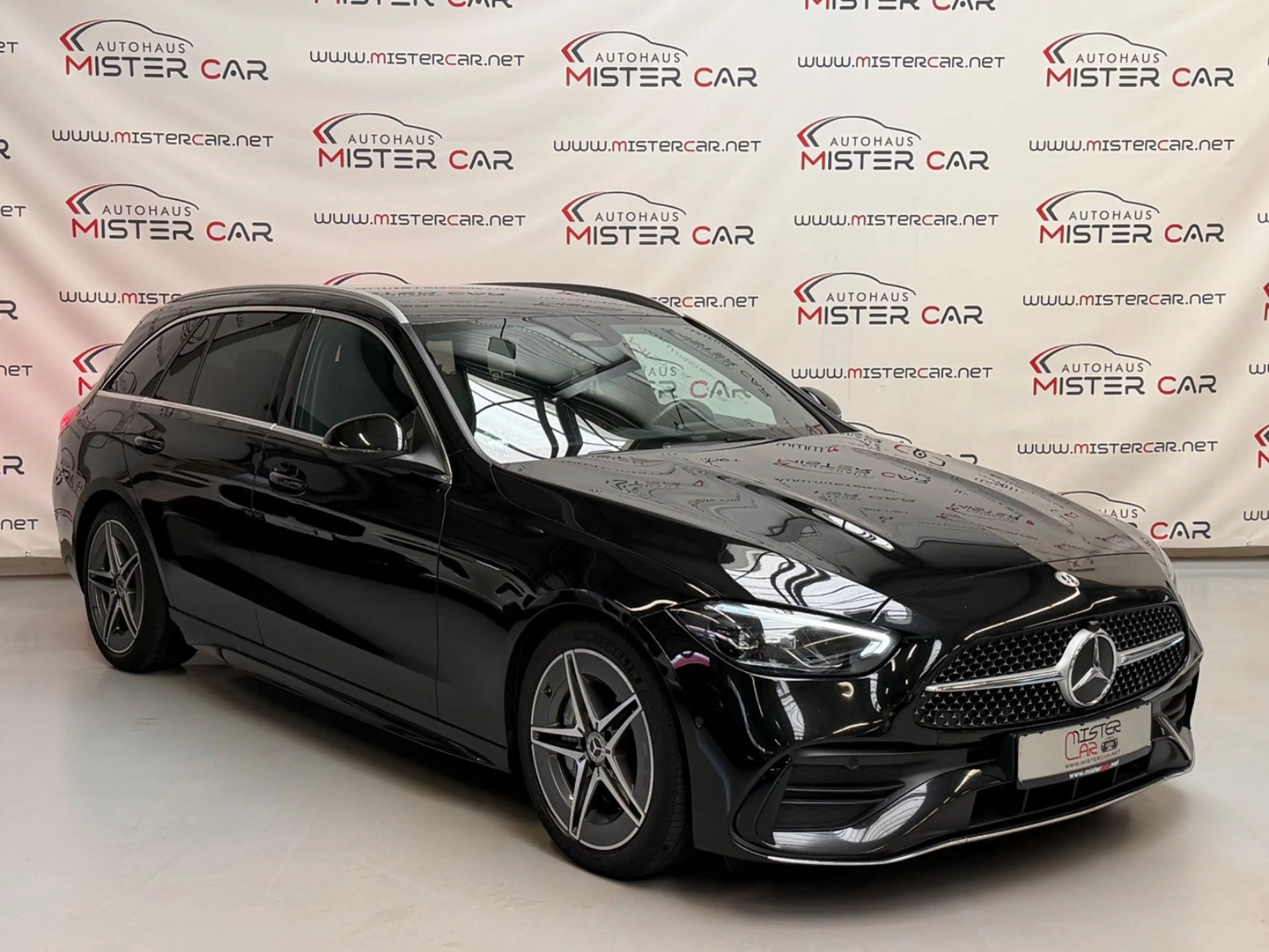 Mercedes-Benz C 200 T AMG LINE WIDE/LED/MBUX/AHK/NAVI/SPUR/TOT — photo 4