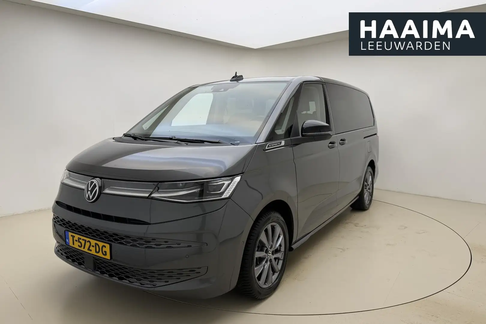 Volkswagen T7 Multivan 1.4 eHybrid L2H1 Life Business Automaat | Navigati Grijs - 1