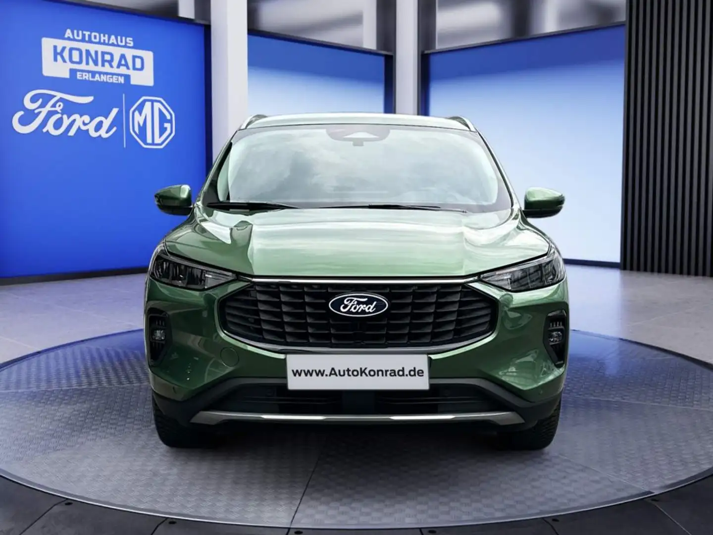 Ford Kuga 2.5 Duratec FHEV TITANIUM Grün - 2