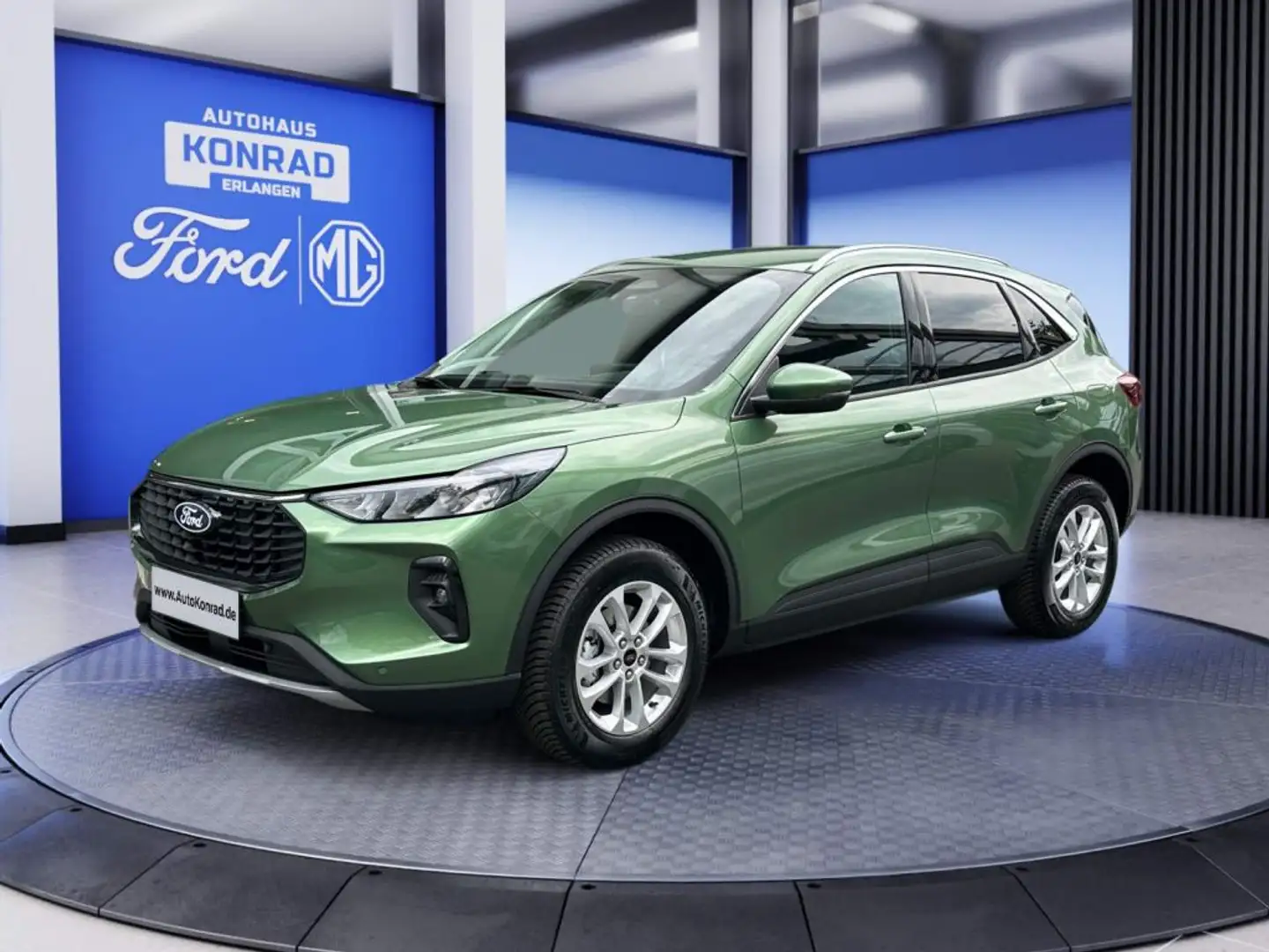 Ford Kuga 2.5 Duratec FHEV TITANIUM Verde - 1