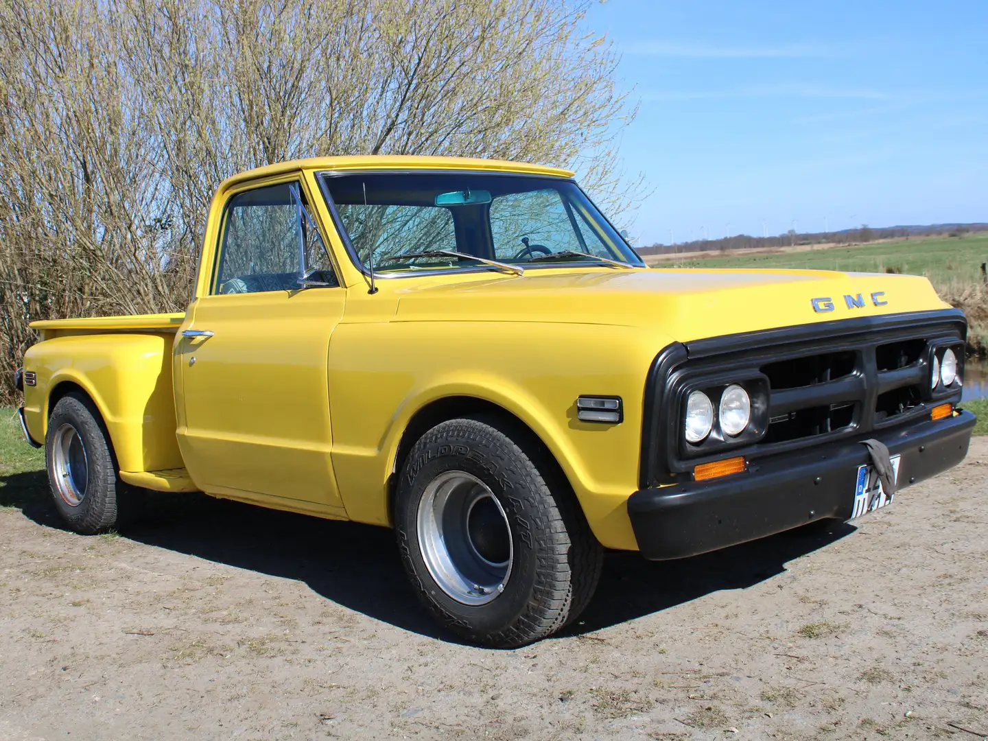GMC - 1