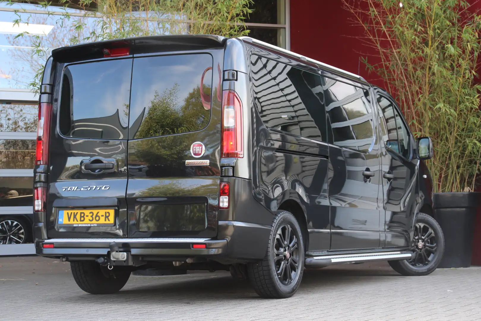 Fiat Talento 2.0 MultiJet L2H1 Business Pro DC 154PK | Leer | S Noir - 2