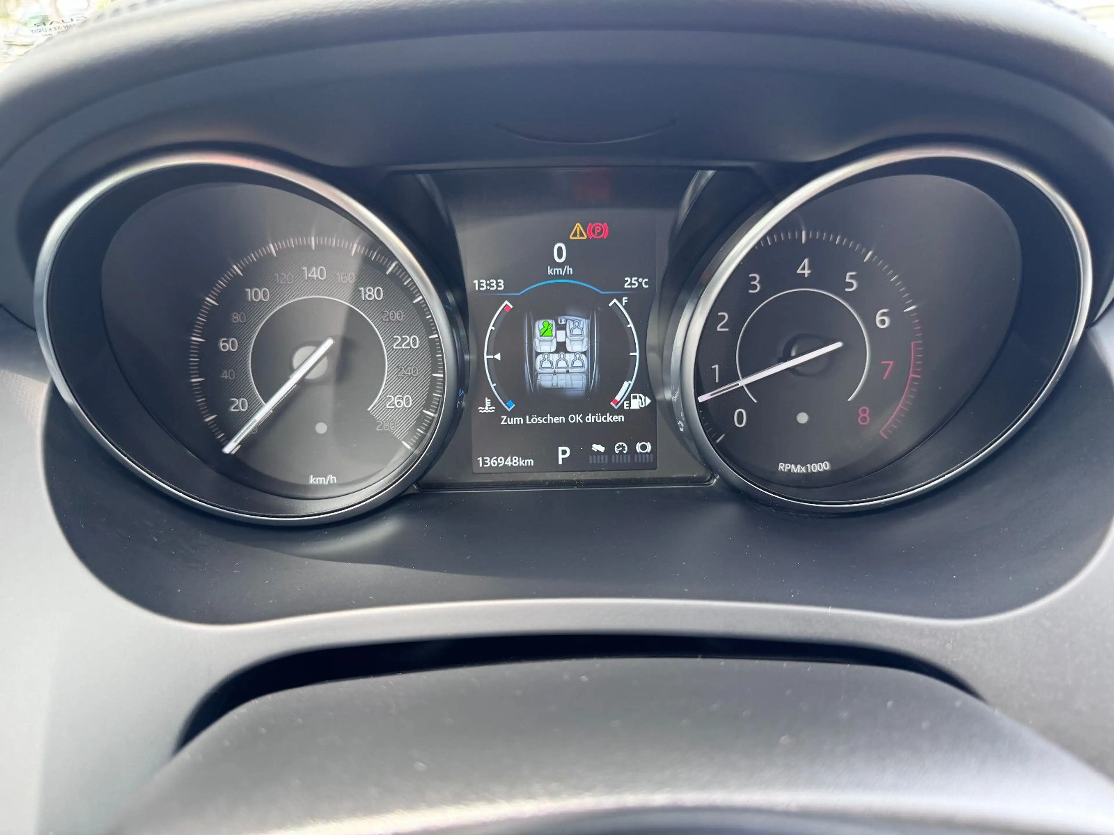 Jaguar E-Pace E-PACE S AWD*KAMERA*LEDER*NAVI* — photo 13