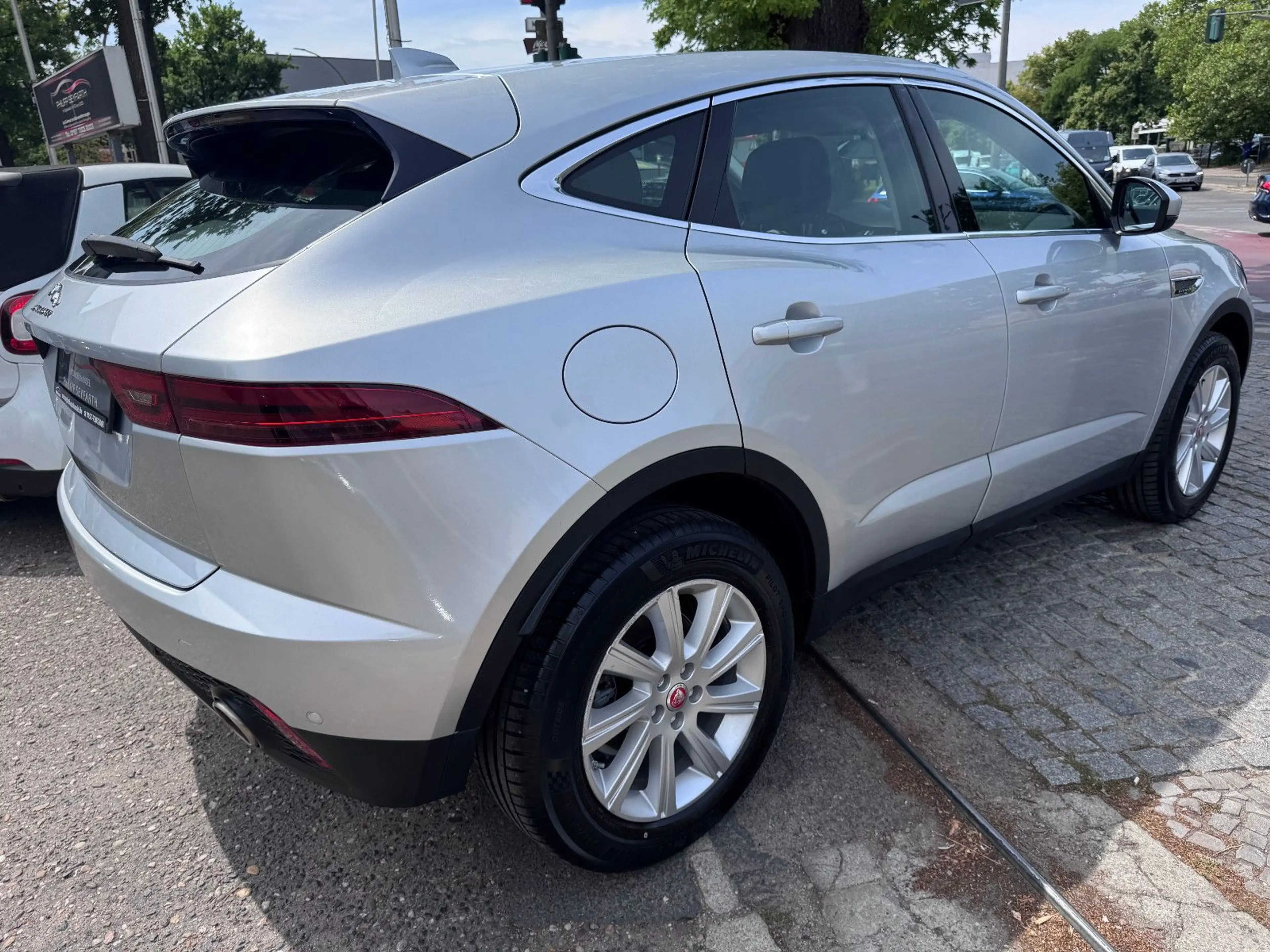 Jaguar E-Pace E-PACE S AWD*KAMERA*LEDER*NAVI* — photo 3
