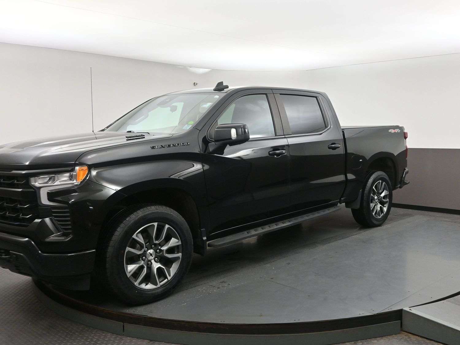 2022 Chevrolet Silverado 1500 RST 4x4 Confidence, Touchscreen Display, Heated Fr — снимка 1