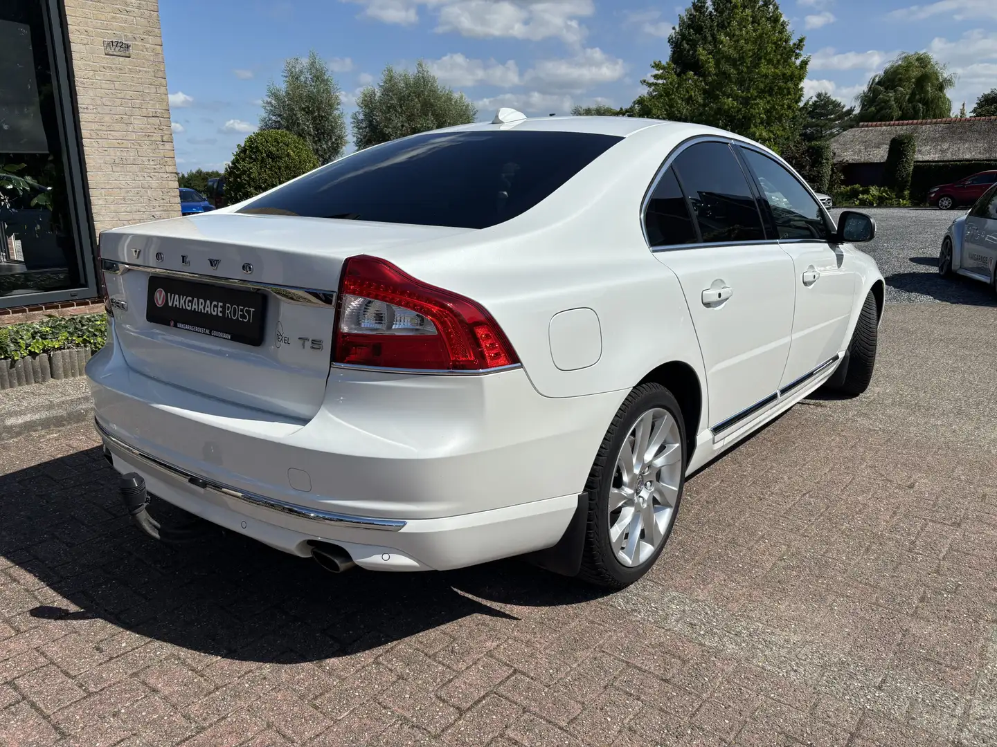 Volvo S80 2.0 T5 Automaat Summum Trekhaak / Schuifdak / Lede Wit - 2