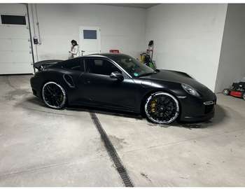 Coupe 3.8 Turbo S 560cv