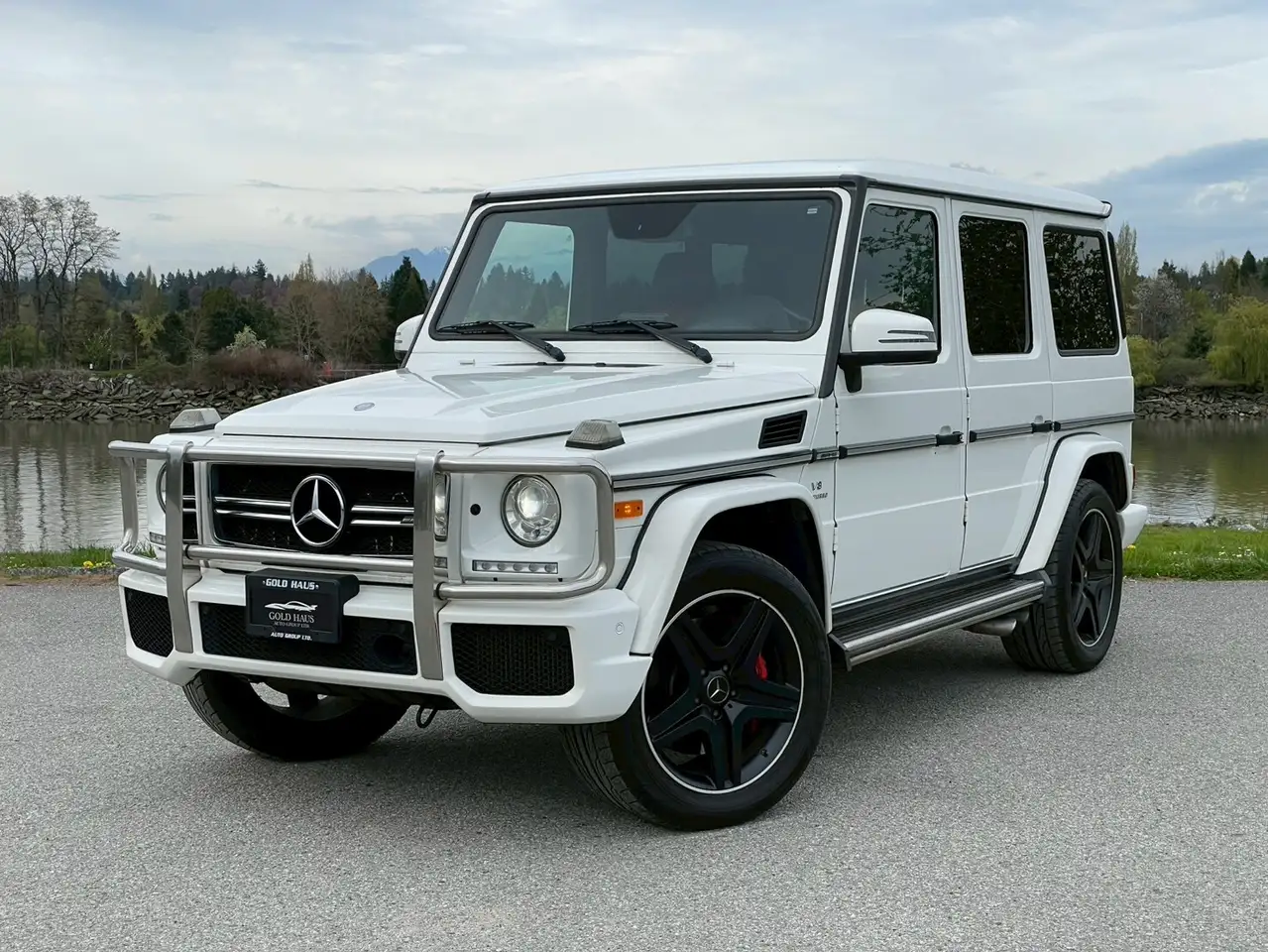 Mercedes-Benz G-Class снимка Mercedes-Benz G-Class