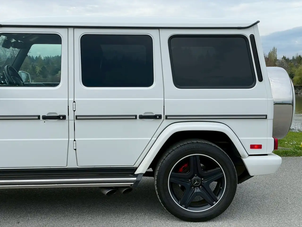 Mercedes-Benz G-Class снимка Mercedes-Benz G-Class