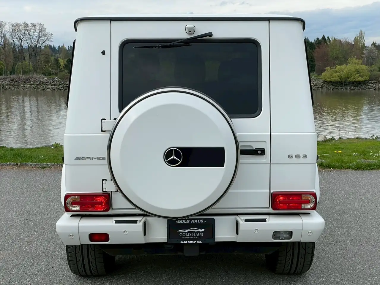 Mercedes-Benz G-Class снимка Mercedes-Benz G-Class