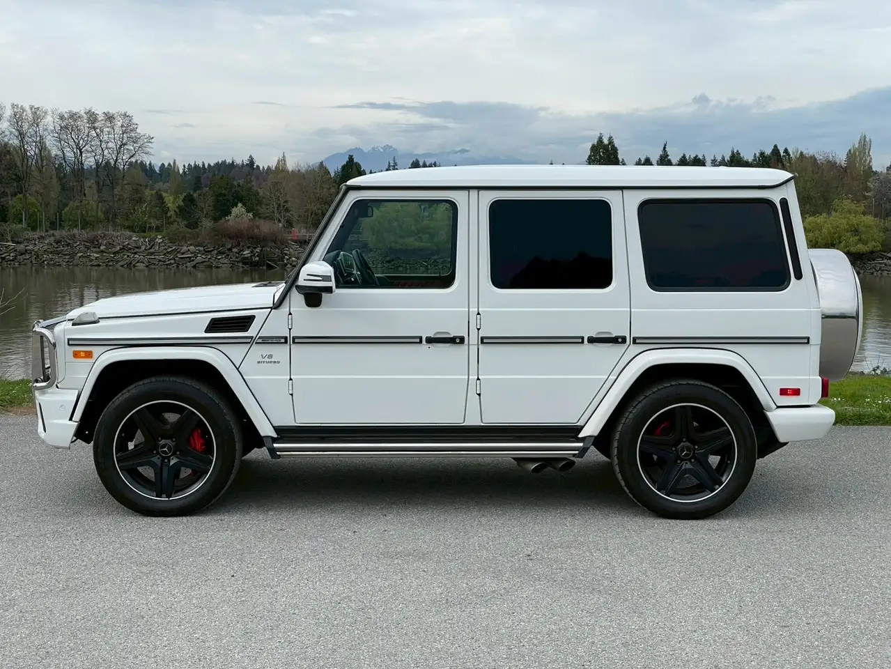 Mercedes-Benz G-Class снимка Mercedes-Benz G-Class